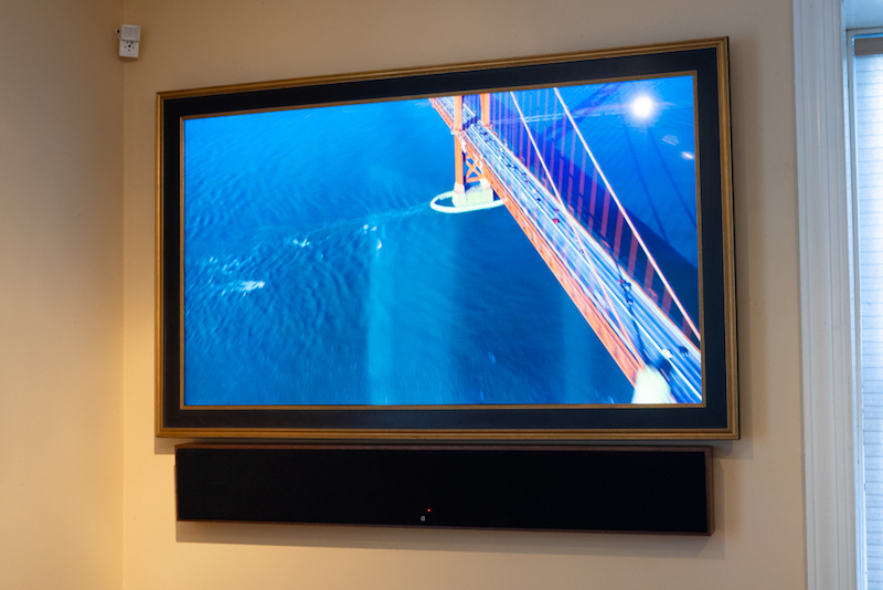 Leon Speakers FrameBar Installed